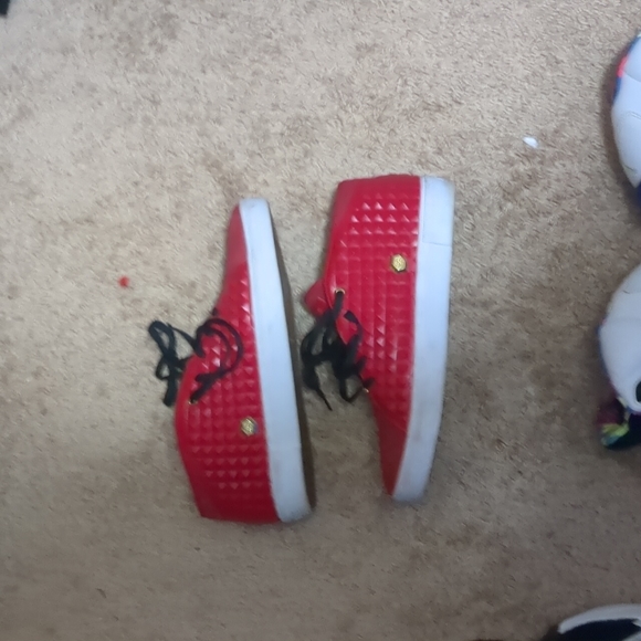 LeBron - Picture 2 of 3